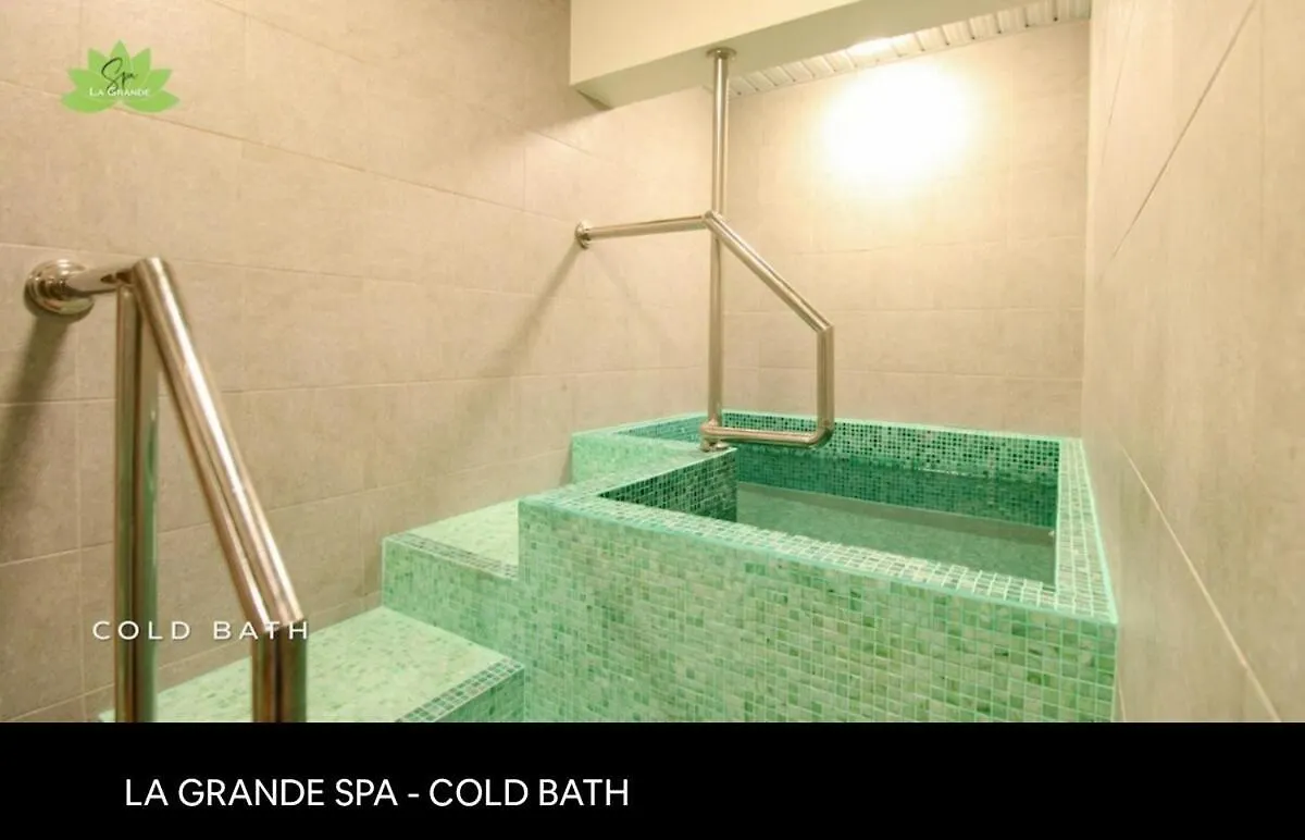 Апартаменты Sheryll Escapes - La Grande 11Th Floor Phase 2, Posh 1Br Balcony! Анхелес Филиппины